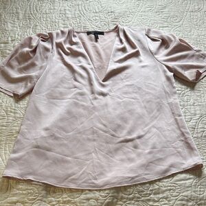 BCBGMaxAzria Soft Pink Blouse. Size Medium.